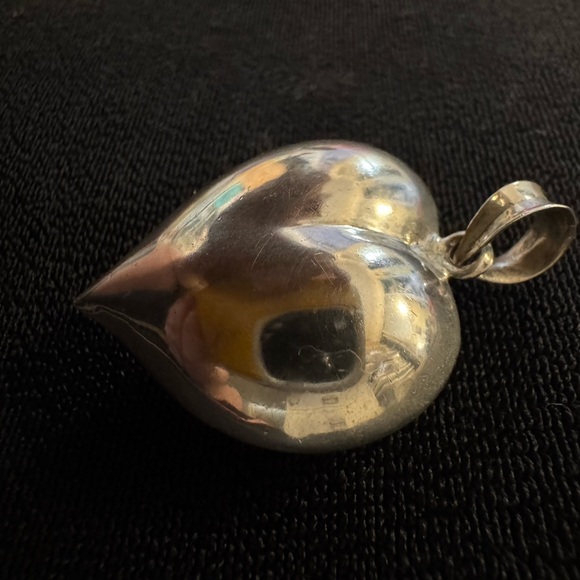 Silver Large Puffy Heart Pendant Heart Charm - Picture 11 of 13